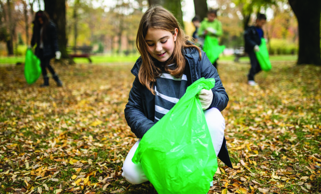 Kids Volunteering