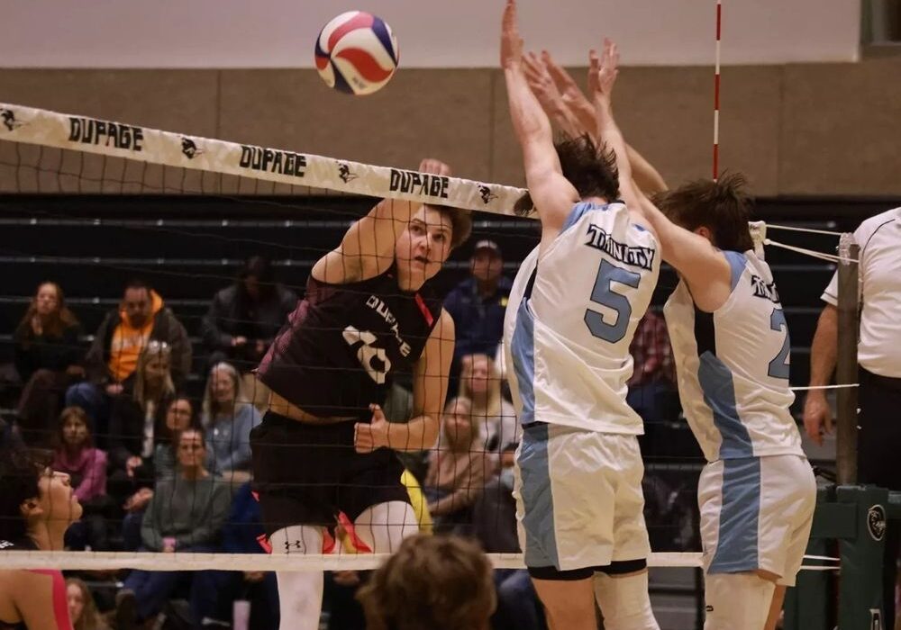 DG-W1-Adam-Janowiak-1