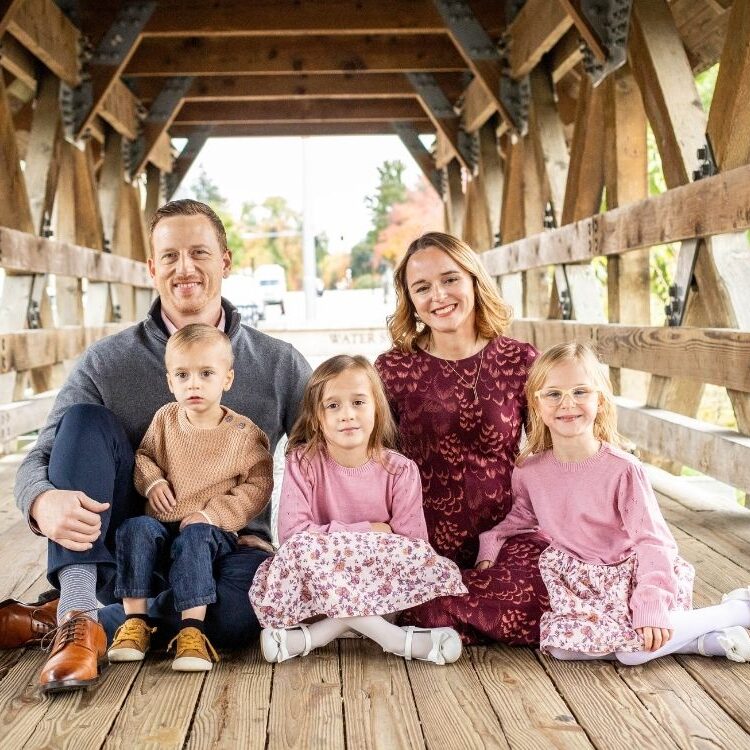 Nickolas, Cooper, Lily, Kristin and Ambellina Tweihs